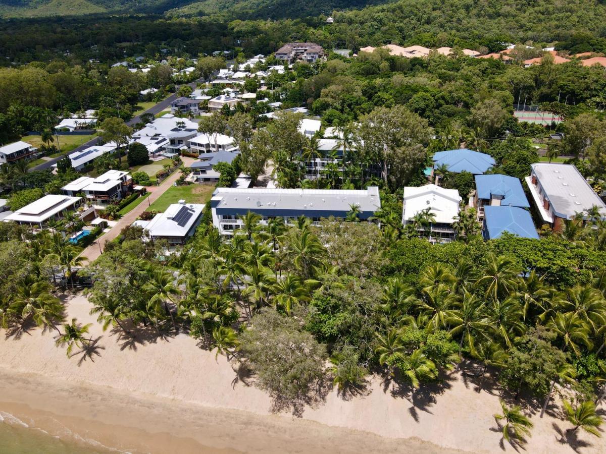 Agincourt Beachfront Apartments Clifton Beach Exterior photo