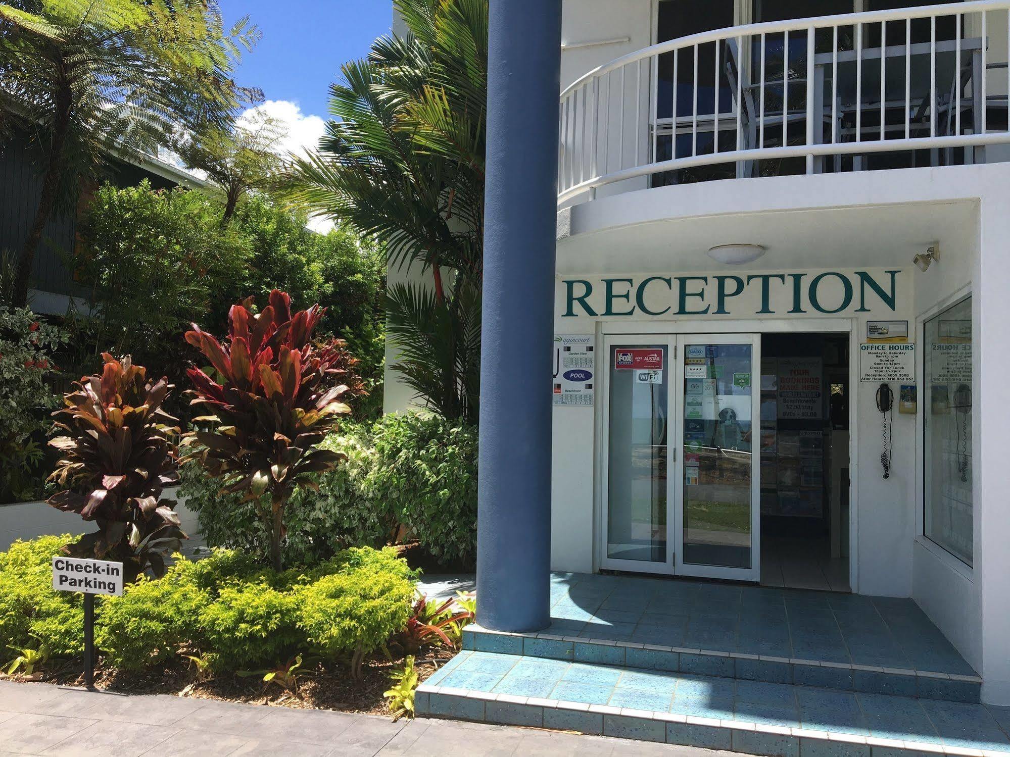 Agincourt Beachfront Apartments Clifton Beach Exterior photo